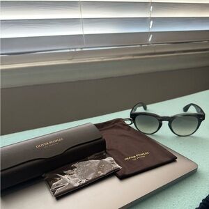 Oliver Peoples Nino Sunglasses Set